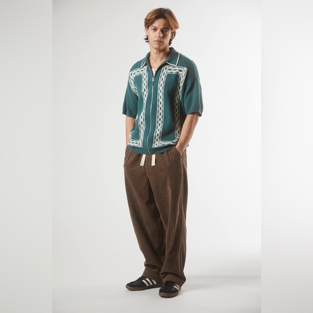 Urban Outfitters Baggy Brown Wide Wale Corduroy Pants | Medium